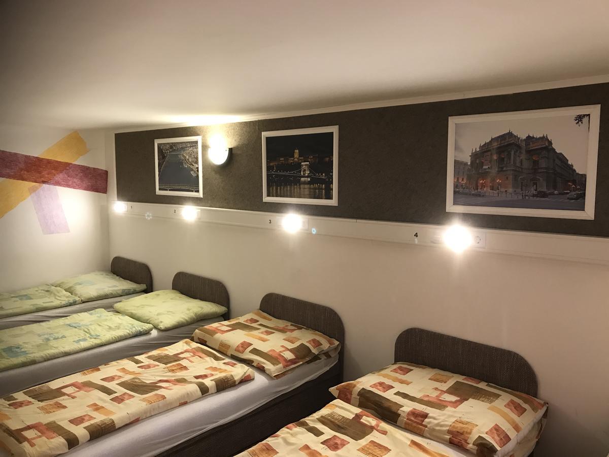 Opera Hostel Budapest Extérieur photo