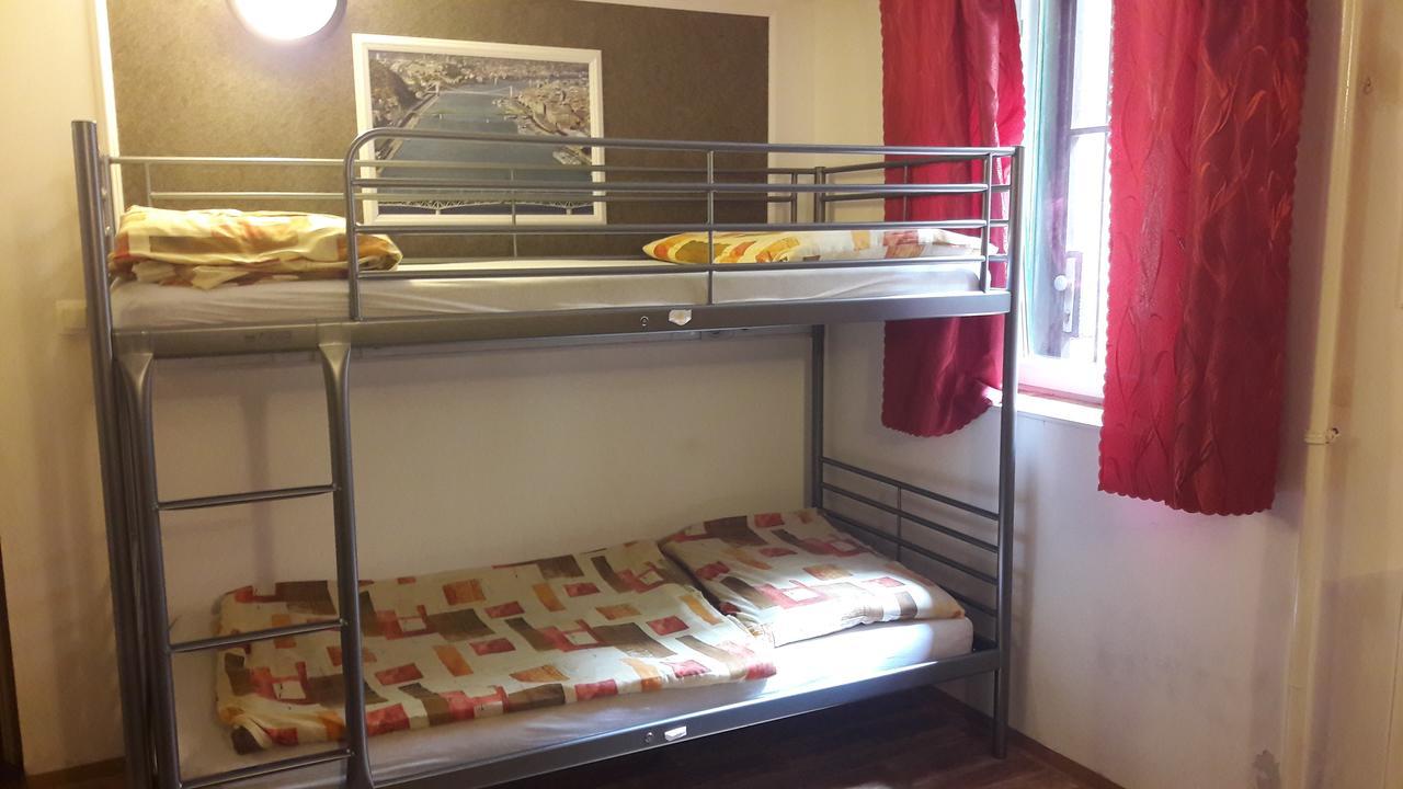 Opera Hostel Budapest Extérieur photo