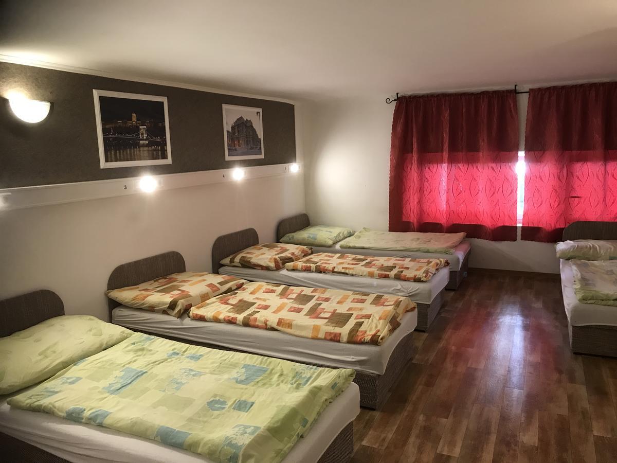 Opera Hostel Budapest Extérieur photo