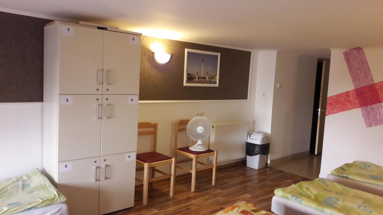 Opera Hostel Budapest Extérieur photo
