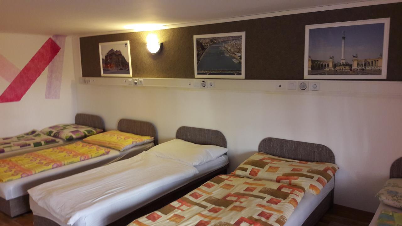 Opera Hostel Budapest Extérieur photo