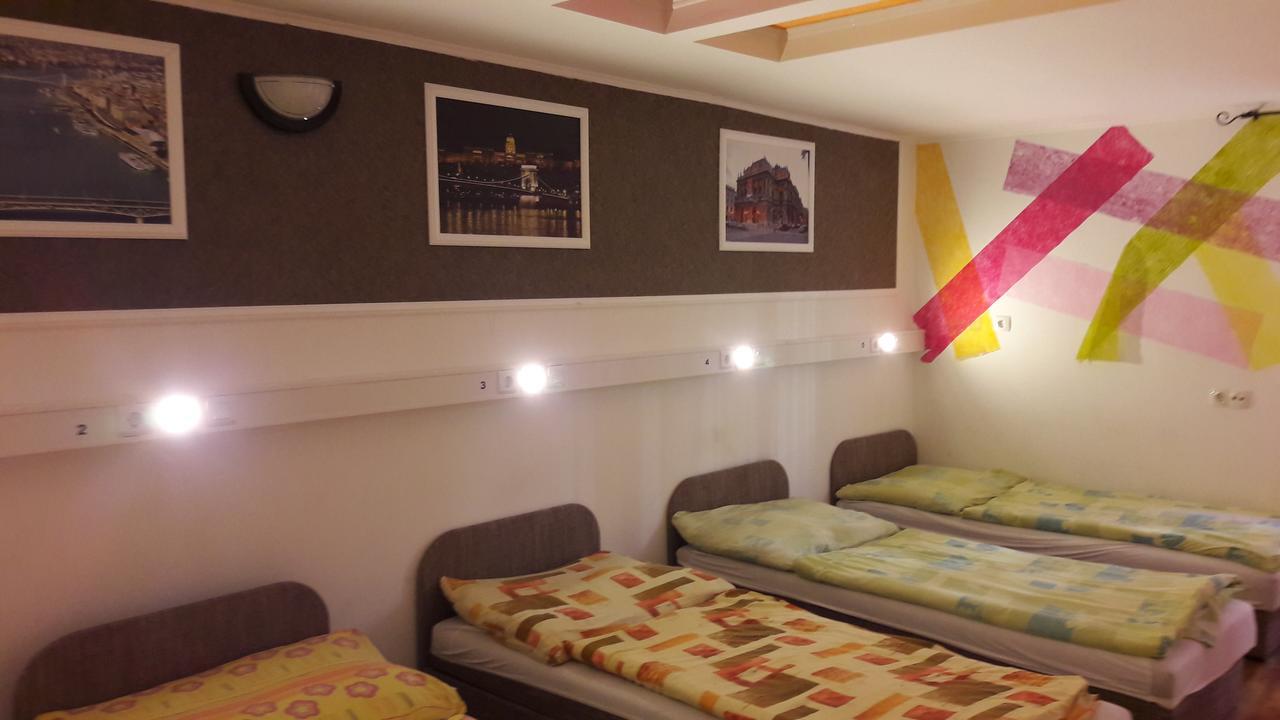 Opera Hostel Budapest Extérieur photo